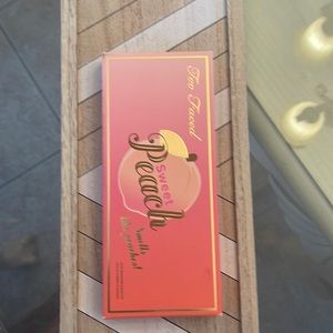 Pallet warm colors brand new never been open two face brand